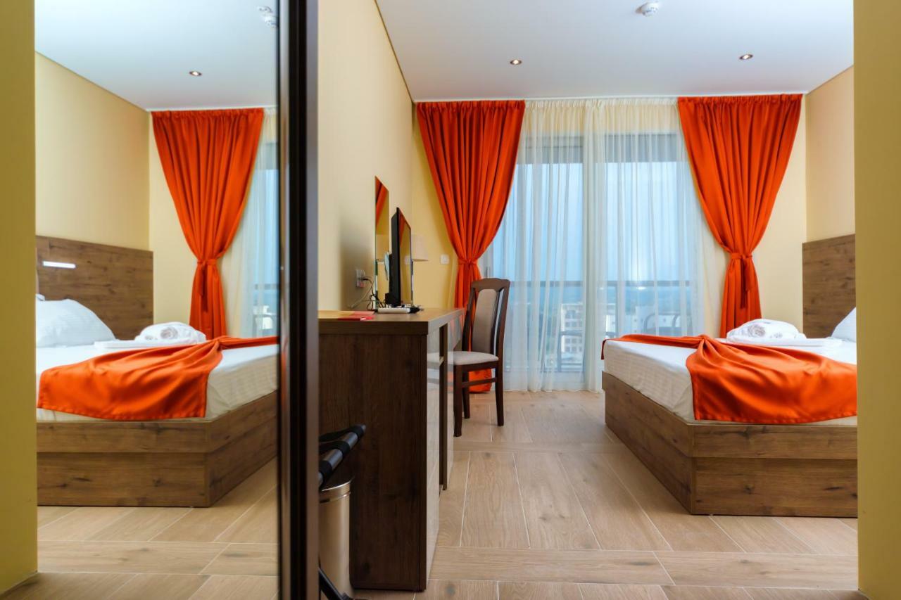 Hotel Franca Улцинь Экстерьер фото