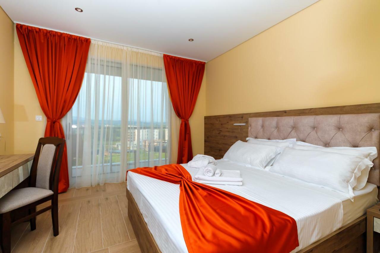 Hotel Franca Улцинь Экстерьер фото