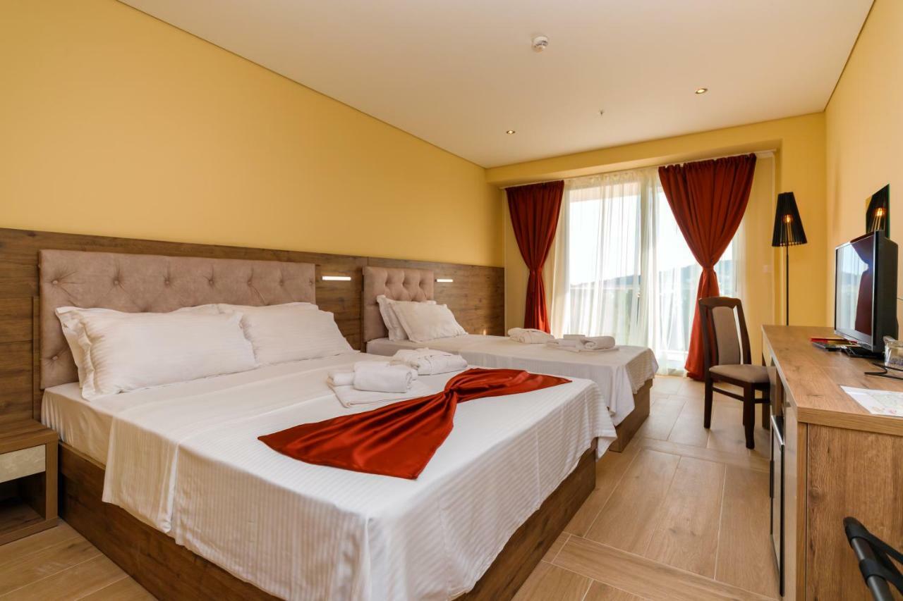 Hotel Franca Улцинь Экстерьер фото